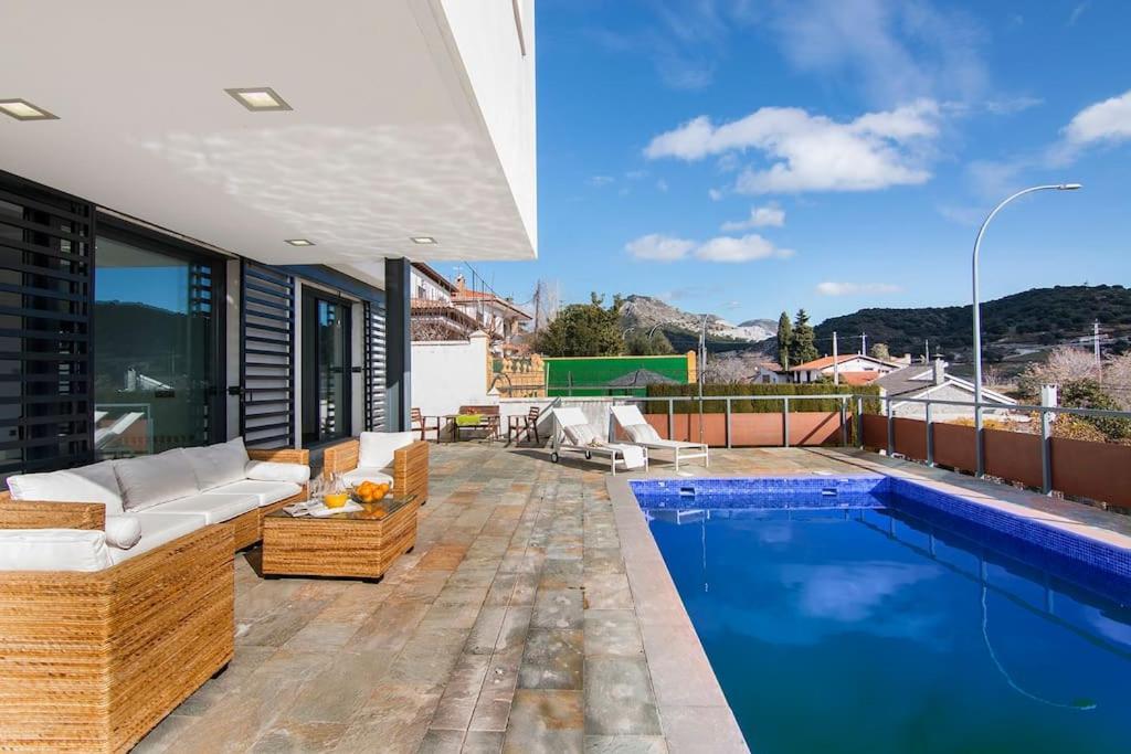 Villa Sierra Уэтор-Сантильян Экстерьер фото
