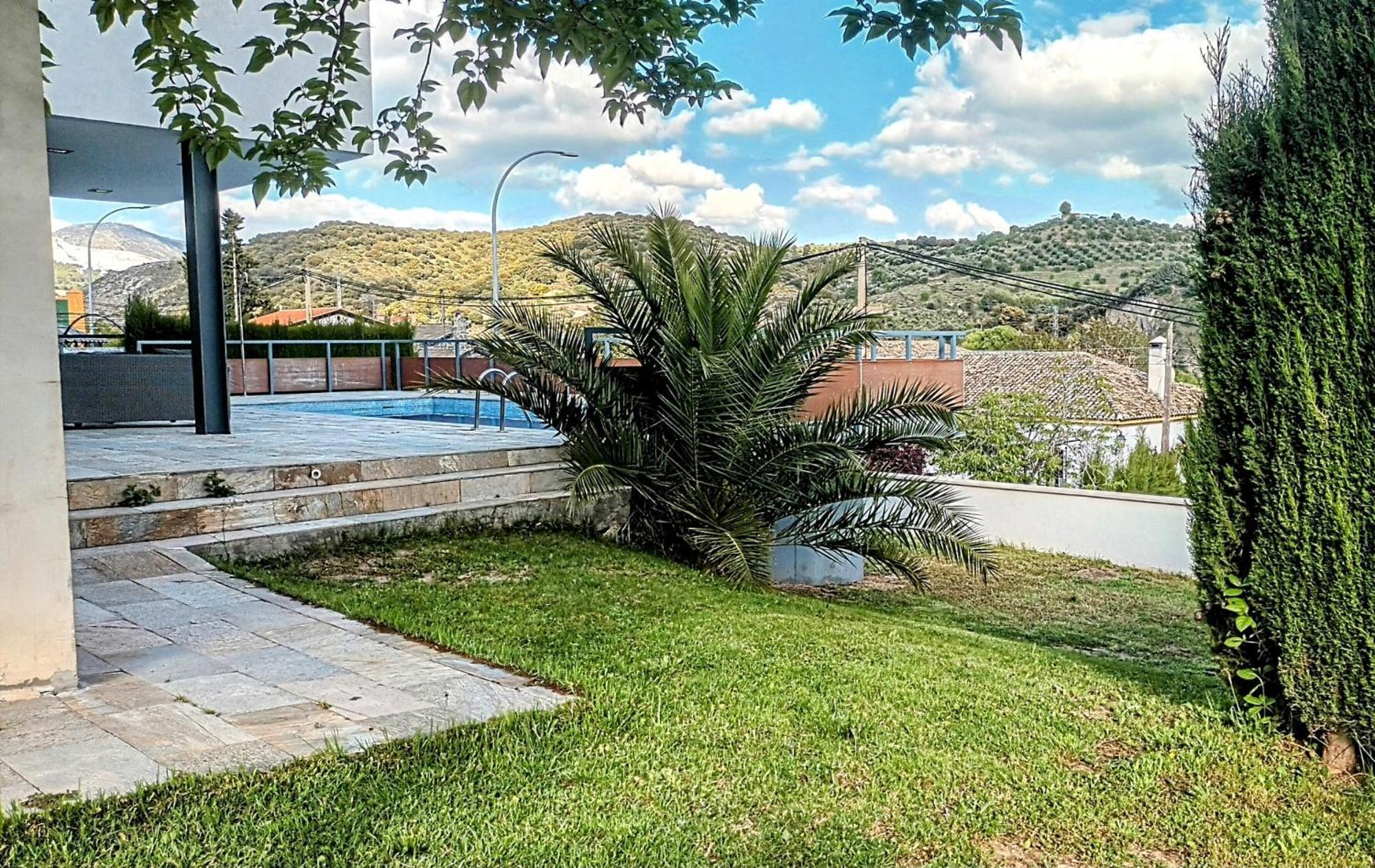 Villa Sierra Уэтор-Сантильян Экстерьер фото